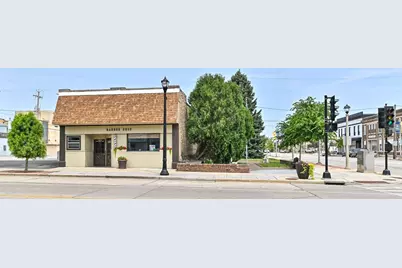 1002  Milwaukee Ave, South Milwaukee, WI 53172 - Photo 2