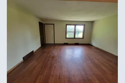 205  Sharon St #A, Darien, WI 53114 - Photo 4