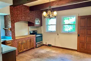 2721 N Shepard Ave, Milwaukee, WI 53211 - Photo 12