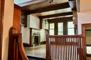 2721 N Shepard Ave, Milwaukee, WI 53211 - Photo 6