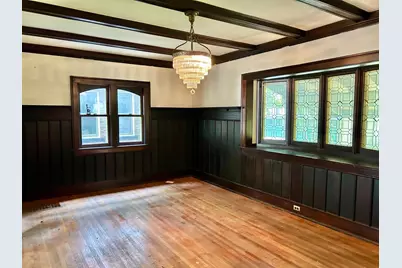 2721 N Shepard Ave, Milwaukee, WI 53211 - Photo 10