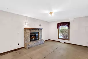 1405 N English Settlement Ave, Racine, WI 53105 - Photo 40