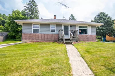 121  South Wind Trl, Horicon, WI 53032 - Photo 1