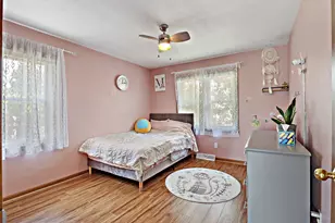 7742 W Lake Pointe Dr, Franklin, WI 53132 - Photo 22