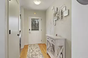 7742 W Lake Pointe Dr, Franklin, WI 53132 - Photo 4