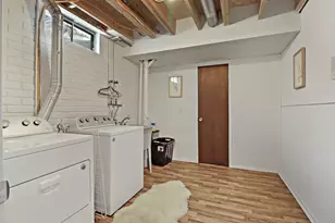 7742 W Lake Pointe Dr, Franklin, WI 53132 - Photo 32