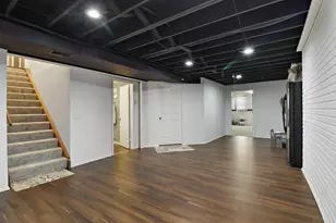 7742 W Lake Pointe Dr, Franklin, WI 53132 - Photo 26