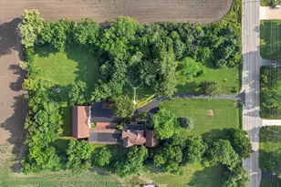 423 S Fancher Rd, Racine, WI 53406 - Photo 12