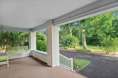 423 S Fancher Rd, Racine, WI 53406 - Photo 20
