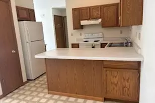 1060 4th St, Fond du Lac, WI 54935 - Photo 8