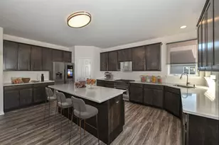 415 Kensington Ct, Williams Bay, WI 53191 - Photo 14