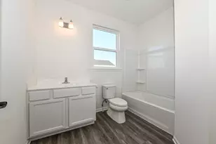 415 Kensington Ct, Williams Bay, WI 53191 - Photo 36