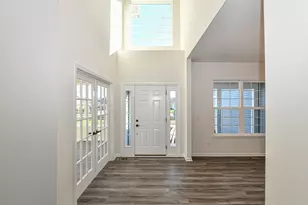 415 Kensington Ct, Williams Bay, WI 53191 - Photo 2