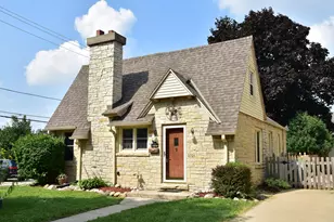 2721 N 72nd St, Milwaukee, WI 53210 - Photo 1