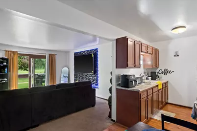 N115W17131  Armada Dr, Germantown, WI 53022 - Photo 8