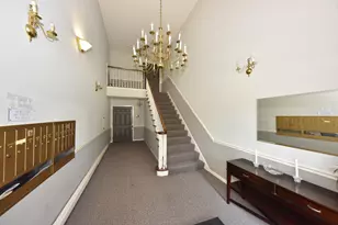 945 W Heritage Ct, Mequon, WI 53092 - Photo 32