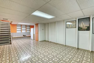 7645 S Mission Dr, Franklin, WI 53132 - Photo 26