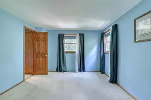 7645 S Mission Dr, Franklin, WI 53132 - Photo 18