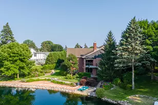 3520 Pleasant Ln, Racine, WI 53405 - Photo 8