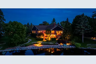 3520  Pleasant Ln, Racine, WI 53405 - Photo 88