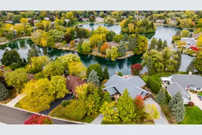 3520  Pleasant Ln, Racine, WI 53405 - Photo 6