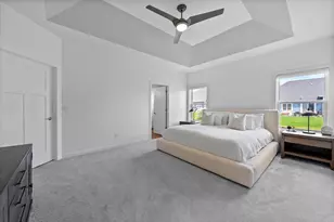 10190 S Woodside Ct, Franklin, WI 53132 - Photo 18