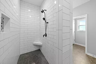 10190 S Woodside Ct, Franklin, WI 53132 - Photo 22