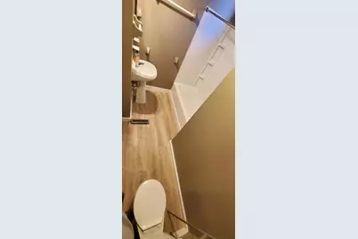 1300 W Greenfield Ave, Milwaukee, WI 53204 - Photo 16