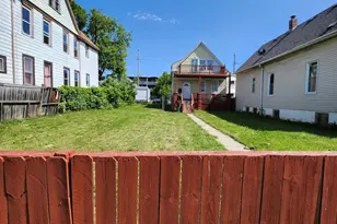 1300 W Greenfield Ave, Milwaukee, WI 53204 - Photo 4