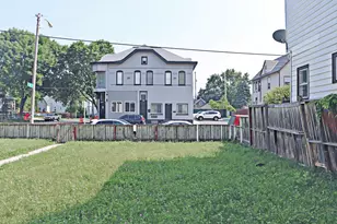 1300 W Greenfield Ave, Milwaukee, WI 53204 - Photo 8