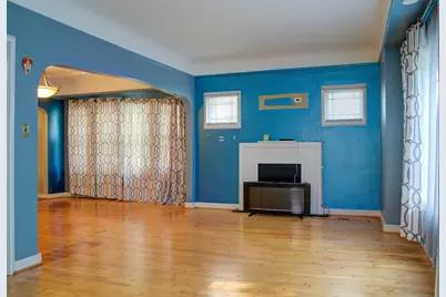 2640 N 48th St, Milwaukee, WI 53210 - Photo 8