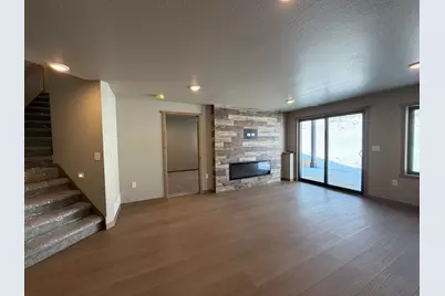 4080  Brooke Elizabeth Dr, Onalaska, WI 54650 - Photo 18