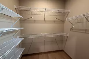 4080 Brooke Elizabeth Dr, Onalaska, WI 54650 - Photo 8