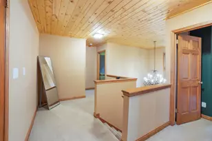 487 Schraufnagel Dr, Erin, WI 53029 - Photo 18