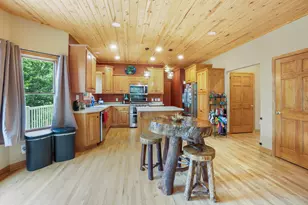 487 Schraufnagel Dr, Erin, WI 53029 - Photo 8