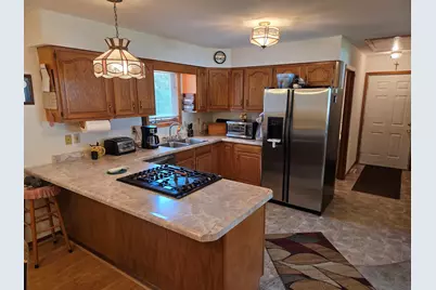 4131  Maple Dr, Delavan, WI 53115 - Photo 8