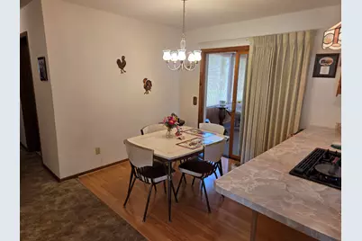 4131  Maple Dr, Delavan, WI 53115 - Photo 10