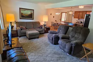 4131 Maple Dr, Delavan, WI 53115 - Photo 6