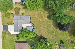 4123 W Mary Ann Dr, Franklin, WI 53132 - Photo 46