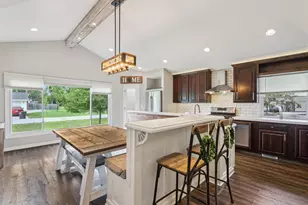 4123 W Mary Ann Dr, Franklin, WI 53132 - Photo 10