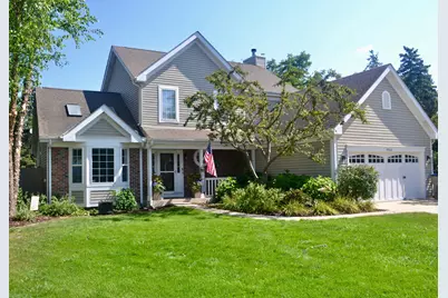 10542  88th Pl, Pleasant Prairie, WI 53158 - Photo 1