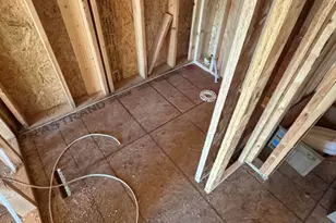 W207N5766 Muirfield Dr, Menomonee Falls, WI 53051 - Photo 6