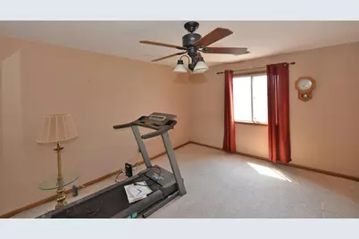 1315 N Sunnyslope Dr #202, Racine, WI 53406 - Photo 18