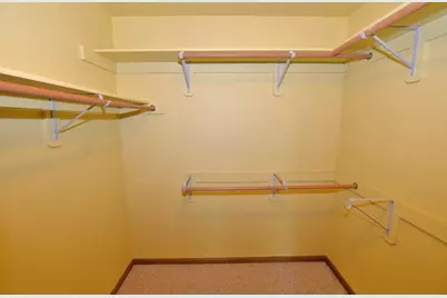 1315 N Sunnyslope Dr #202, Racine, WI 53406 - Photo 14