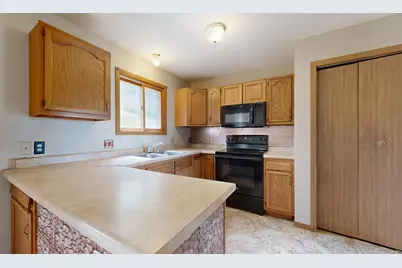 1411  North St, Sparta, WI 54656 - Photo 10