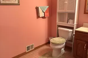 6764 S Yale Dr, Franklin, WI 53132 - Photo 26