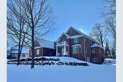 S76W25745  Prairieside Dr, Vernon, WI 53189 - Photo 1