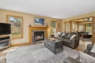 7967 S 67th St, Franklin, WI 53132 - Photo 6