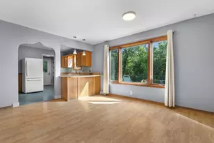 8020 Ridgeway Dr, Burlington, WI 53105 - Photo 8