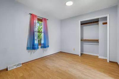 8020  Ridgeway Dr, Burlington, WI 53105 - Photo 20